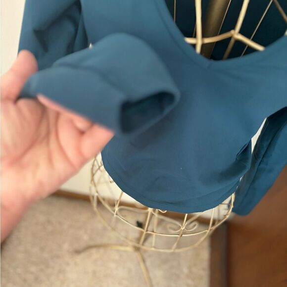 Abercrombie teal long sleeve v neck soft a & f top size S - Picture 6 of 11